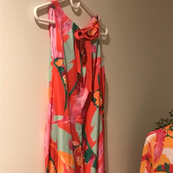 CHICO’S  sz Md worn 1 time Polyester and completely lined no slip needed. - Picture 3 of 3